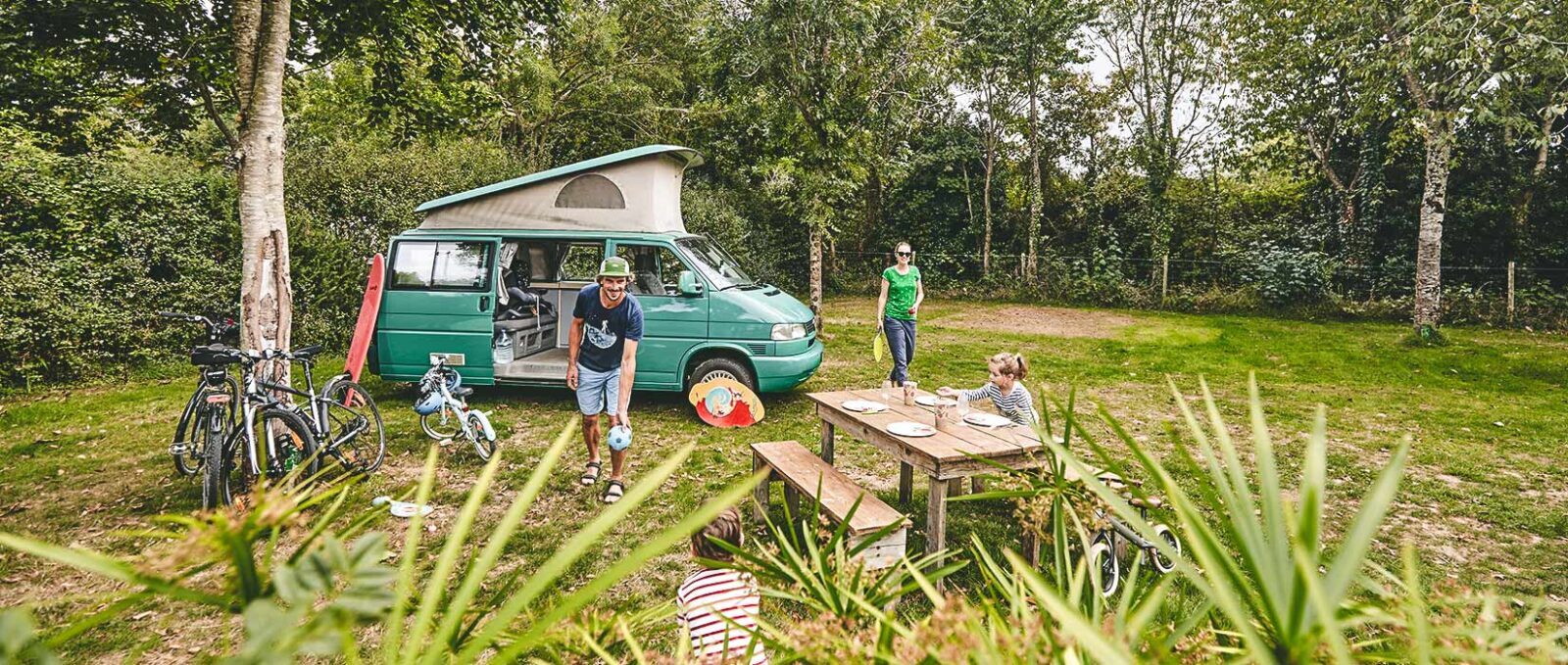 famille enfants camping