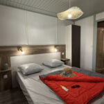 Chalet confort PREMIUM 35 m² (2 slaapkamers – 2 badkamers) + overdekt terras