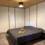 Chalet confort PREMIUM 35 m² (2 kamers) + overdekt terras – geschikt voor personen met beperkte mobiliteit