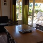 Chalet confort PREMIUM 35 m² (2 bedrooms) + covered terrace – suitable for people with reduced mobility
