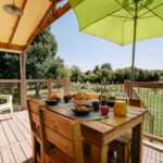 Cabane Lodge Premium 43m² (2 bedrooms – 1 bathroom) including 11m² semi-covered terrace