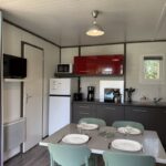 Chalet confort PREMIUM 33 m² (2 bedrooms – 1 bathroom) + covered terrace
